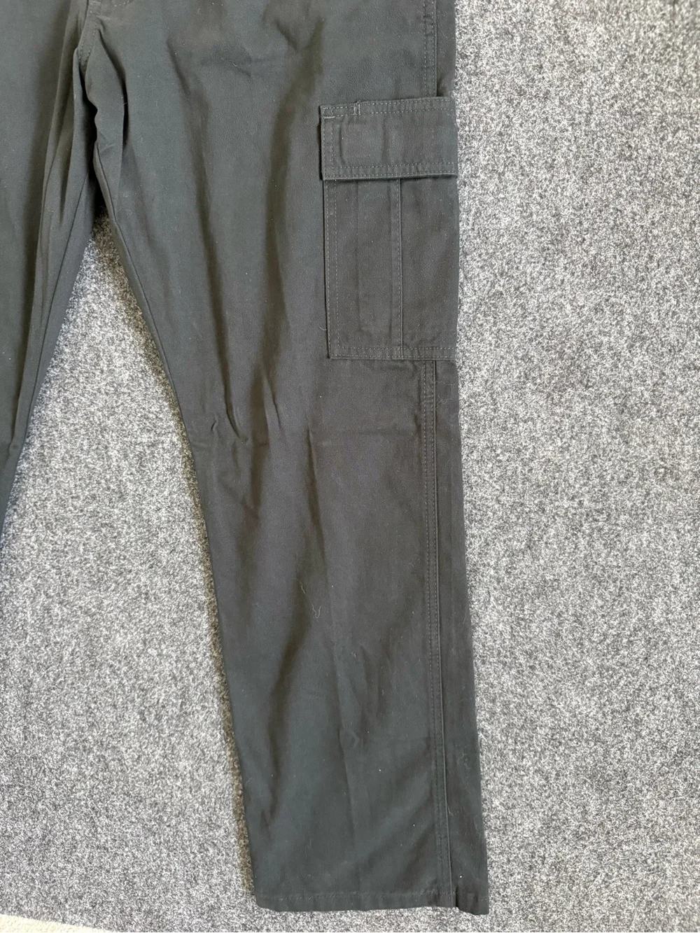 NWT Wrangler Authentics Men’s Cargo Pants 36x32